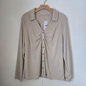 Soft Surrondings Elegant Beige Button-Up Women's Top
